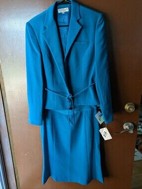 Vintage Taiga Teal Two-Piece Skirt Suit with Waist Tie Size 8